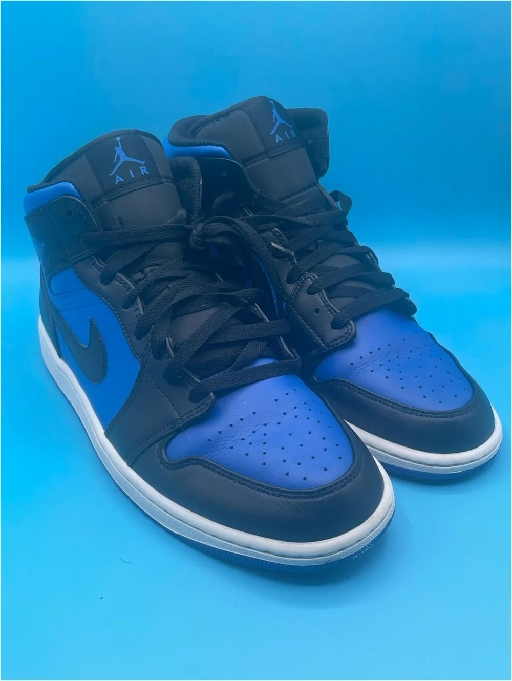 Air Jordan 1 Mid 